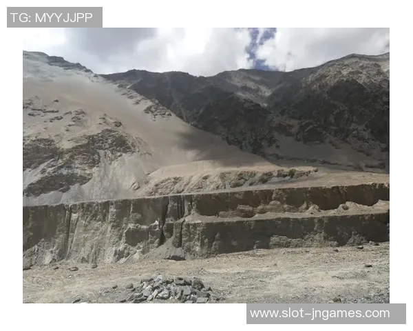 与赵静畅谈她在和平精英中的成长与挑战之路