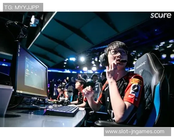 EDG在S15电竞总决赛和平精英中的战术意识与团队协作深度解析